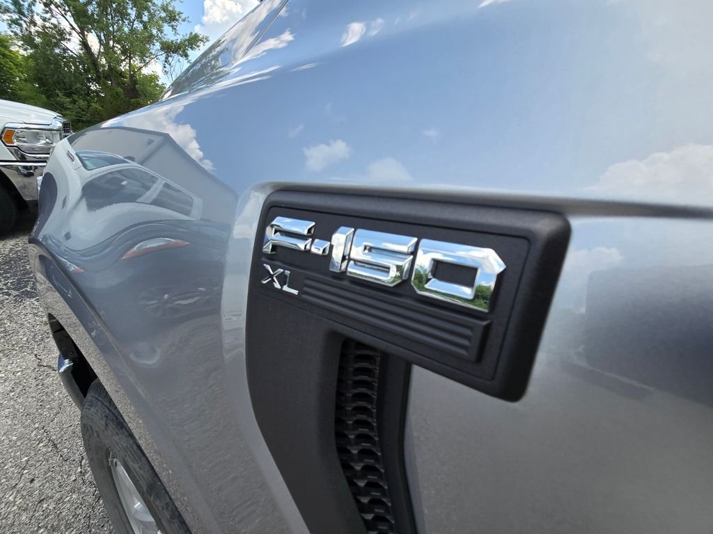 Used 2022 Silver Ford XL image 15