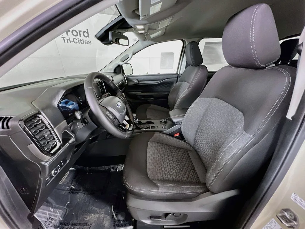 New 2026 Desert Sand Ford XLT image 24