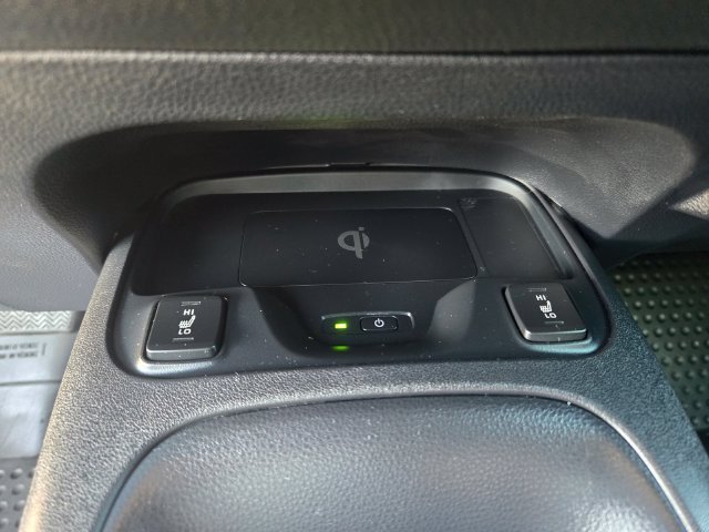 Used 2024  Toyota XSE image 15