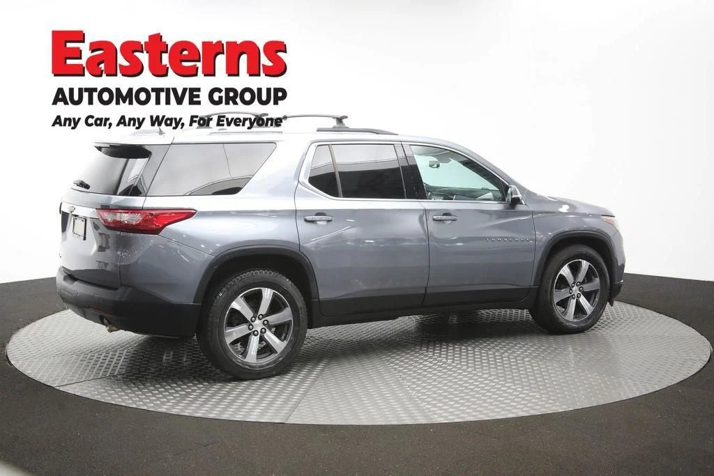 Used 2018 Gray Chevrolet 3LT image 47
