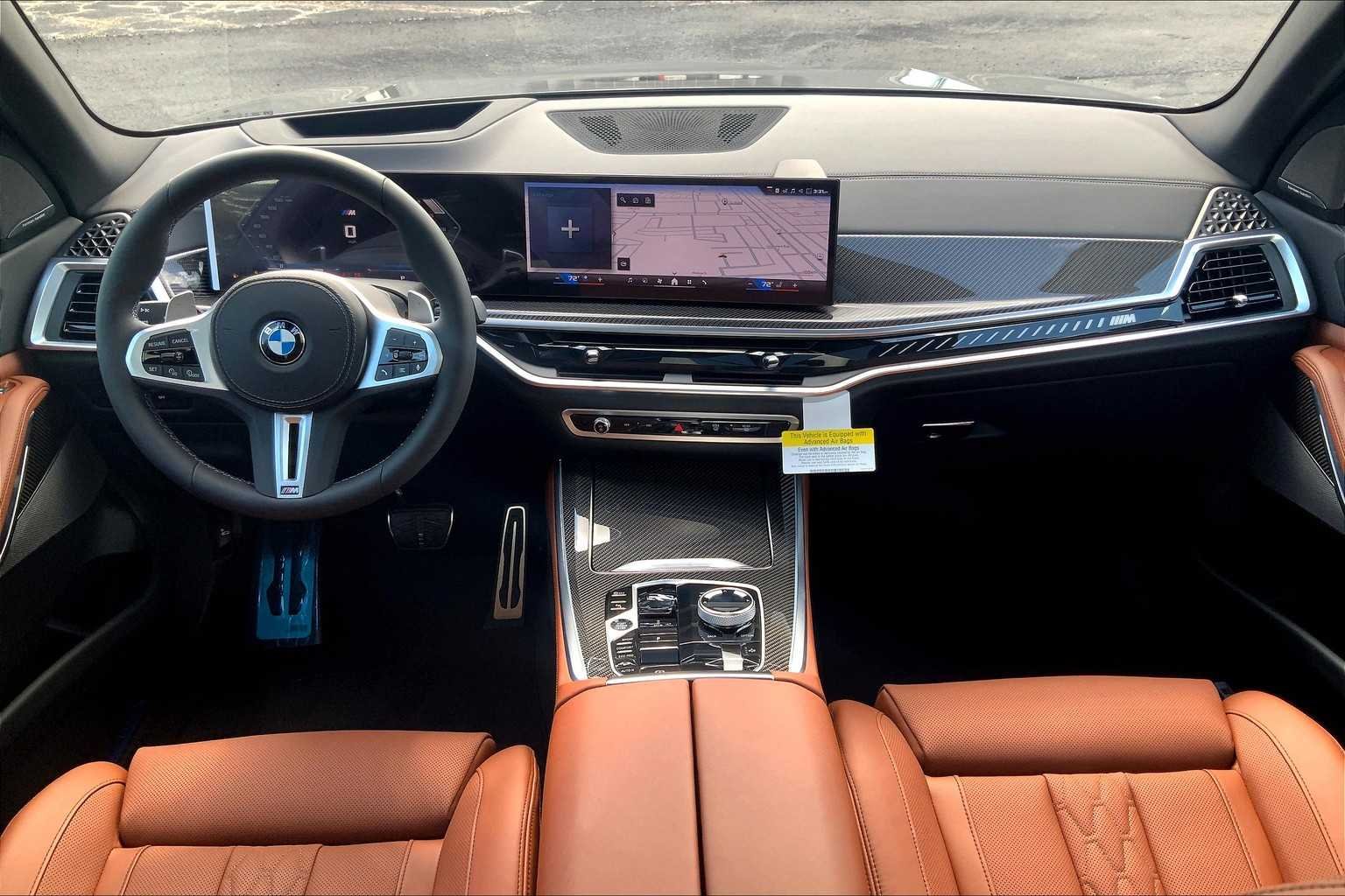 New 2026 Dravit Grey Metallic BMW M60i image 5