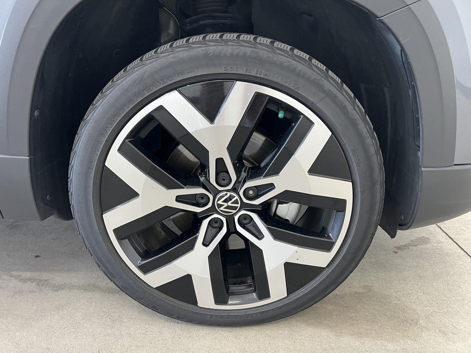 2023 Volkswagen Taos SEL - Photo 8