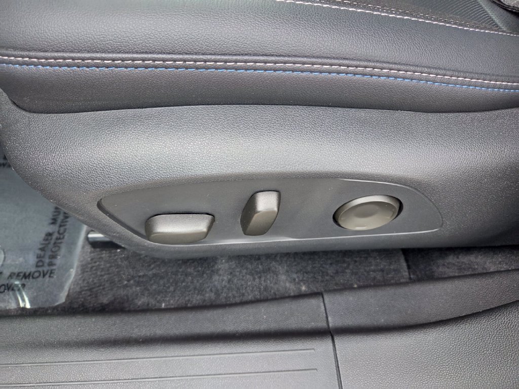 2024 Chevrolet Equinox EV LT - Photo 6