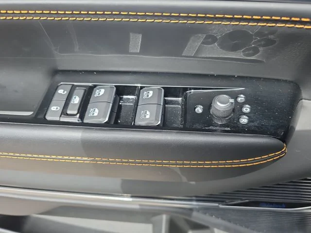 Used 2023 Gray Jeep Series III image 31