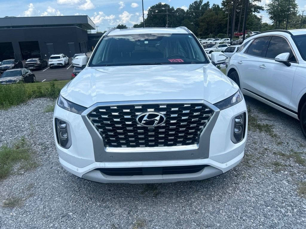 Used 2021 White Hyundai Limited image 2
