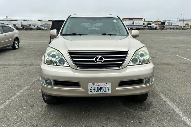 Used 2009 Gold Lexus 470 image 3