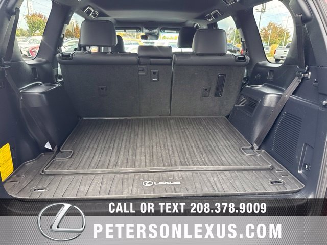 Used 2022  Lexus 460 Premium image 22