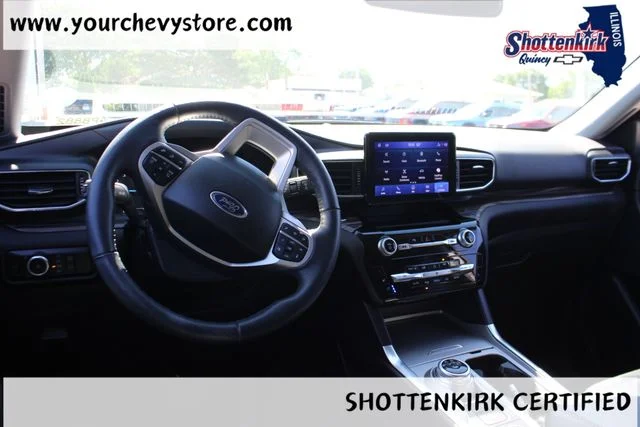 Used 2023 Gray Ford Limited image 9