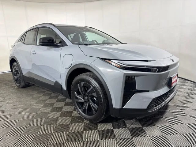 2026 Toyota C-HR  SE