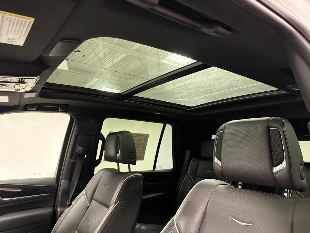2023 Cadillac Escalade Sport - Photo 28
