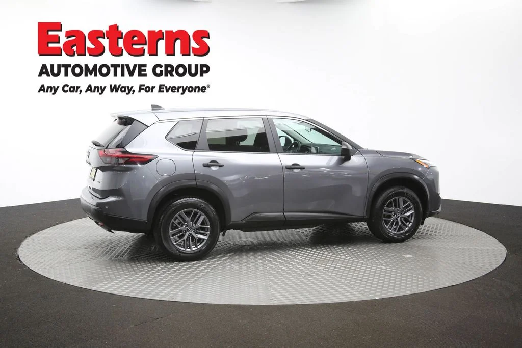 Used 2024 Gray Nissan S image 43