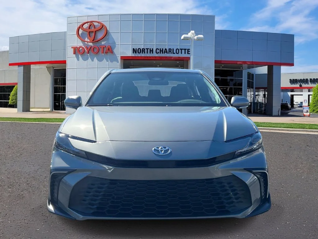 Certified Used 2026  Toyota SE image 3