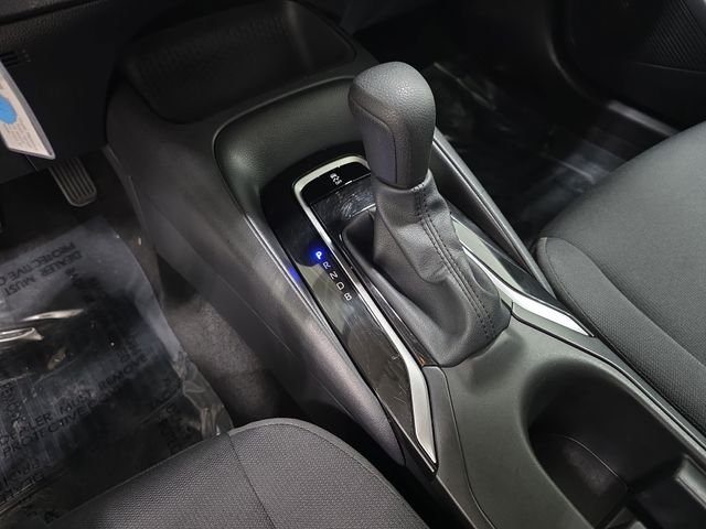Certified Used 2025 Silver Toyota LE image 22