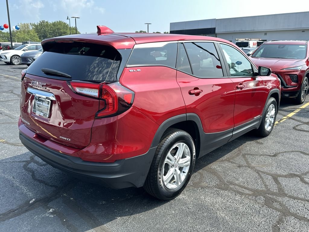 2024 GMC TERRAIN - Image 7