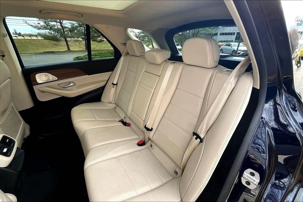 Certified Used 2022 Blue Mercedes-Benz GLE 350 image 28