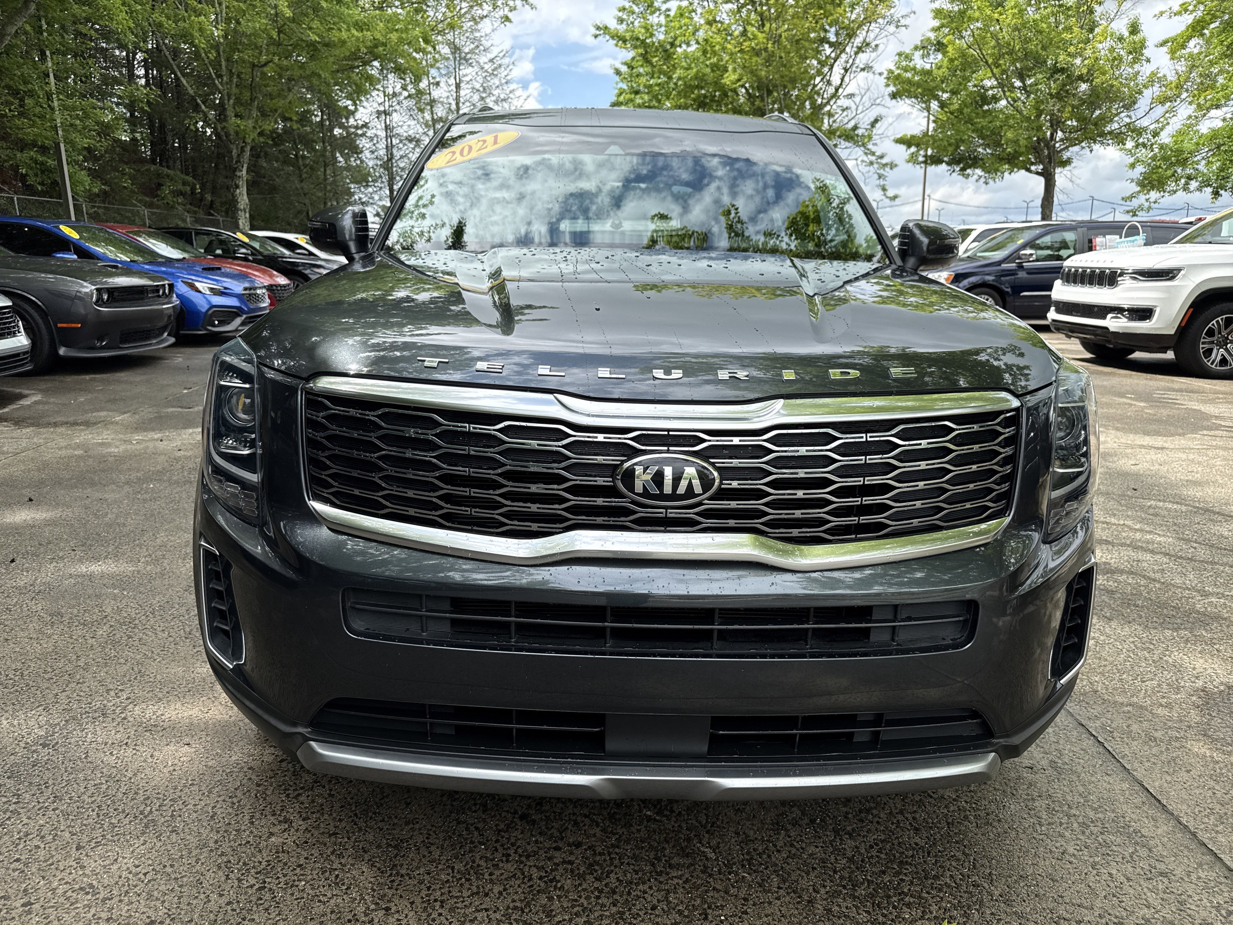 Used 2021 Gravity Grey Kia S image 2