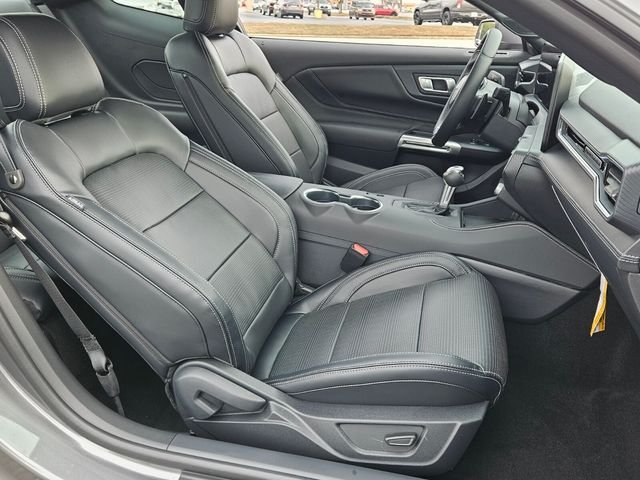 New 2026 Carbonized Gray Metallic Ford GT Premium image 15