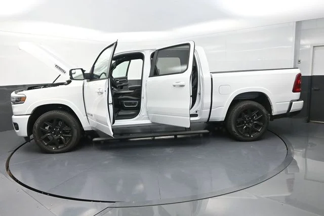 2026 RAM 1500 Laramie - Photo 33
