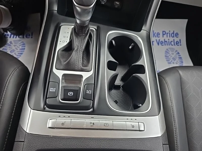 Used 2022 Silver Kia LXS image 19
