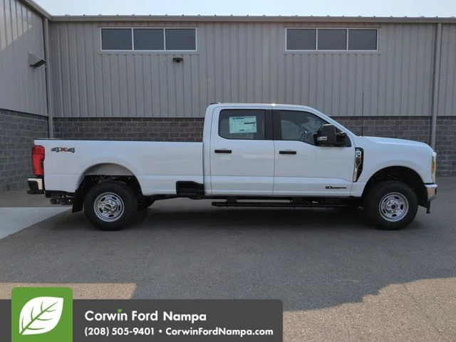 New 2026 Oxford White Ford XL image 2