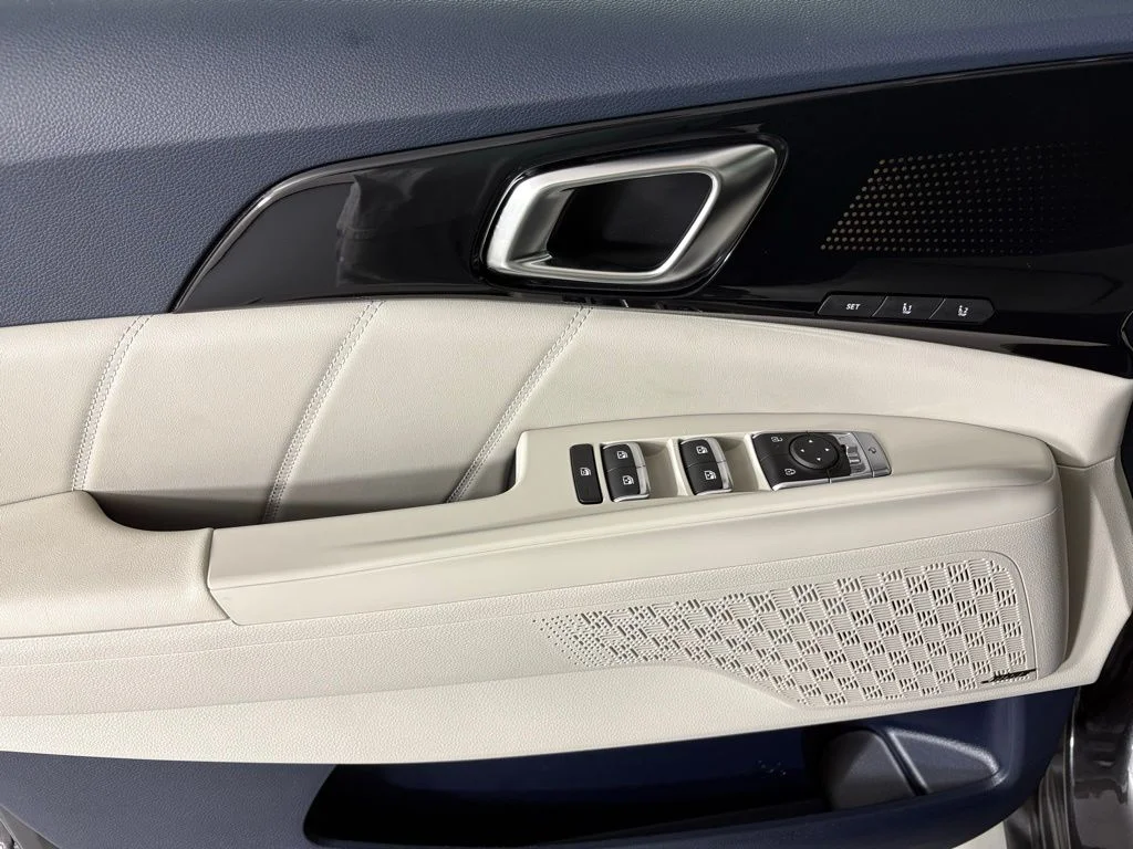 New 2026 Gray Kia SX Prestige image 19