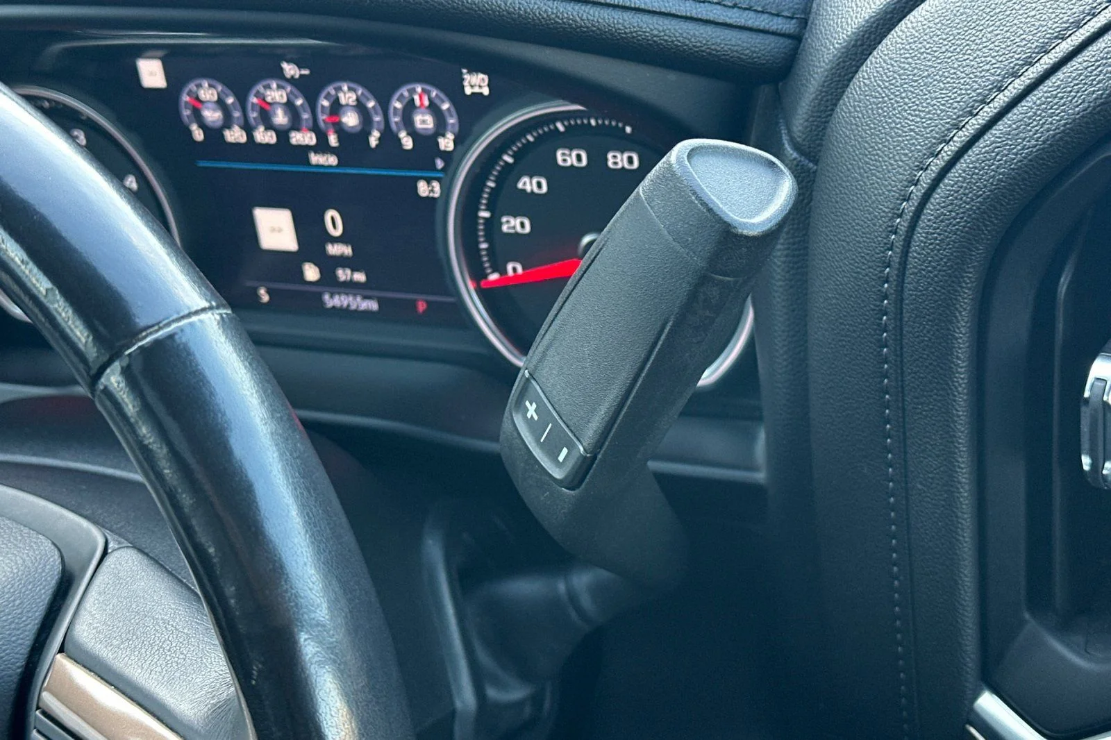 Used 2020 Iridescent Pearl Tricoat Chevrolet High Country image 22