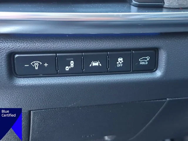 Used 2020 Silver Kia SX image 17