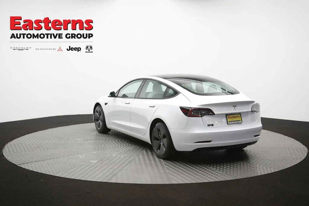 Used 2023 White Tesla Base image 61