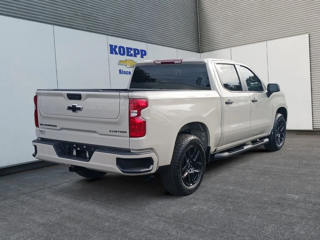 New 2026 White Sands Chevrolet Custom image 5