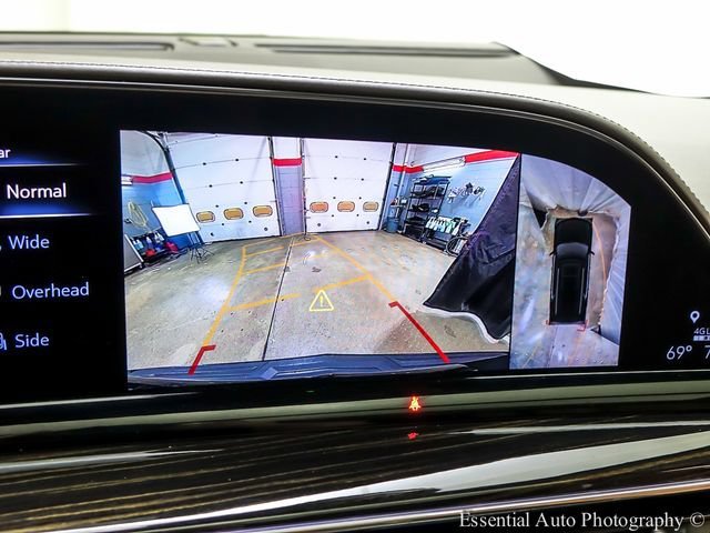 Used 2021 Black Cadillac Premium Luxury image 19