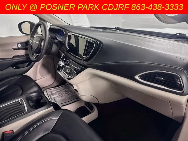 Used 2023 White Chrysler Touring L image 29