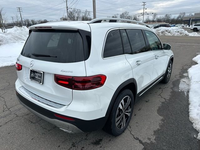 New 2026 Polar White Mercedes-Benz GLB 250 image 5
