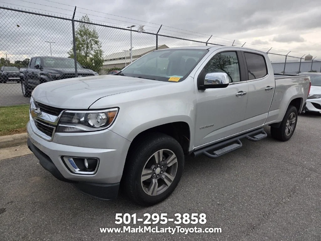 Used 2015 Silver Chevrolet LT image 10