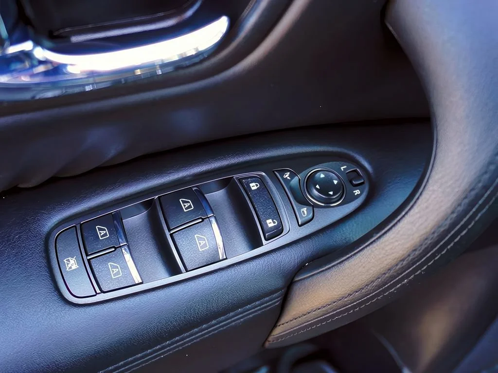 Used 2024 Gun Metallic Nissan SL image 18