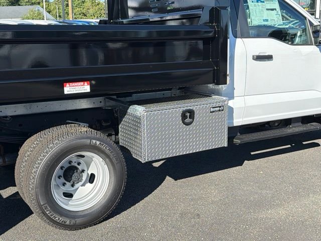 New 2026 White Ford XL image 4