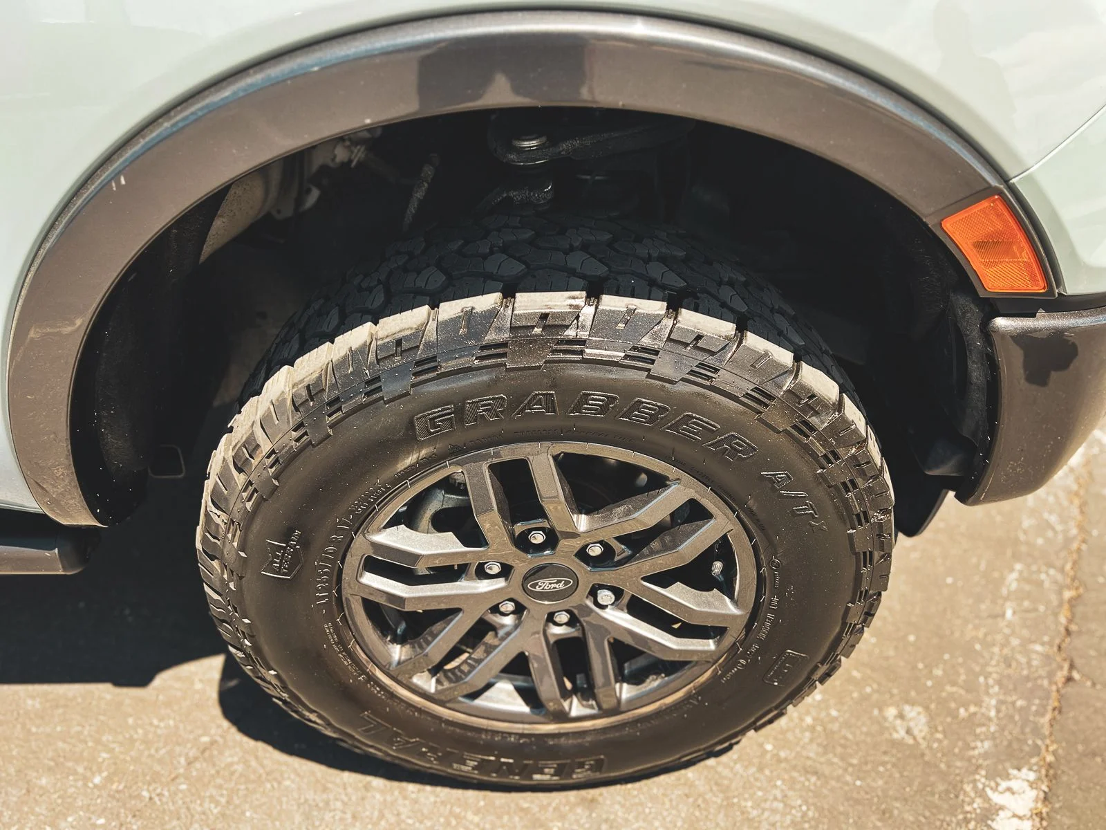 2023 Ford Ranger XLT - Photo 9