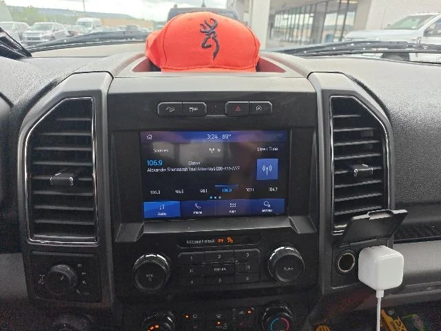 Used 2019 White Ford XLT image 9