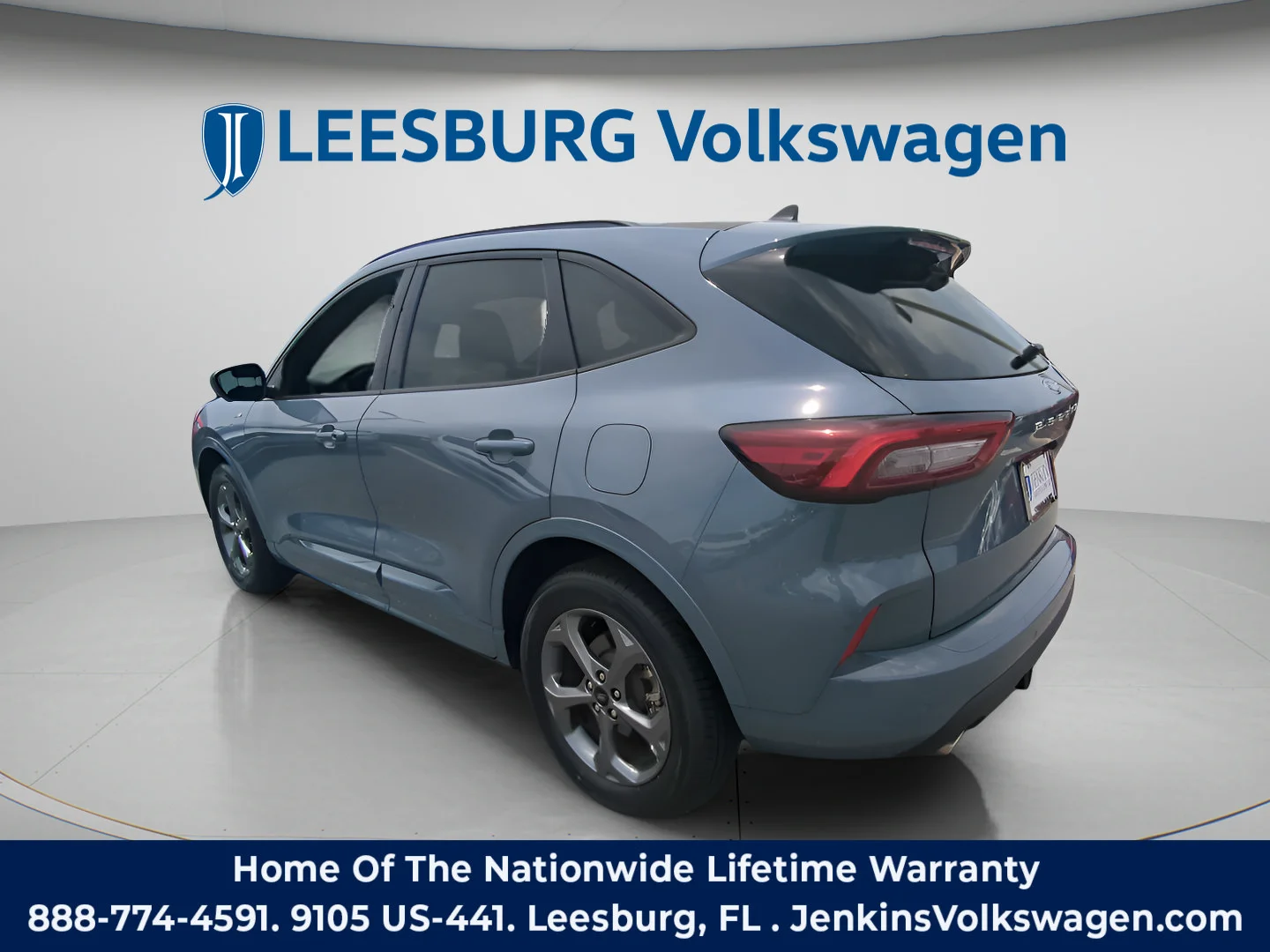 Used 2023 Blue Metallic Ford ST-Line Select image 6