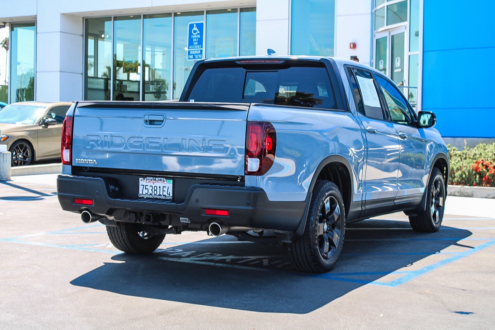 2025 Honda Ridgeline Black Edition - Photo 34