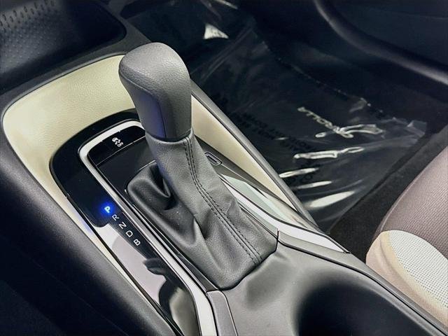 Certified Used 2025 RED MC. Toyota  image 24