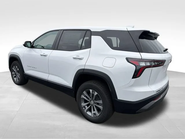 New 2027 Summit White Chevrolet LT image 3