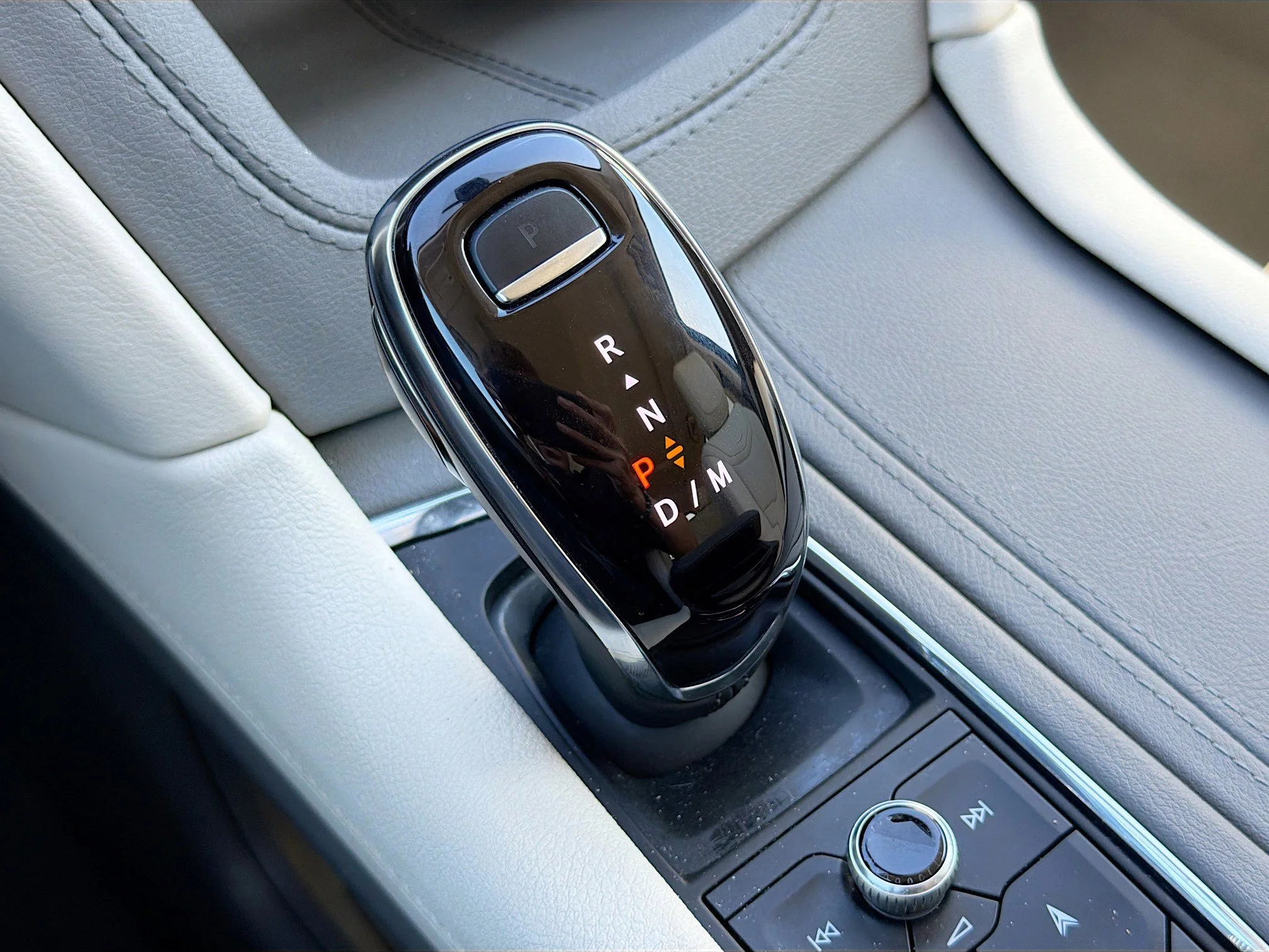 2024 Cadillac XT6 Premium Luxury - Photo 31