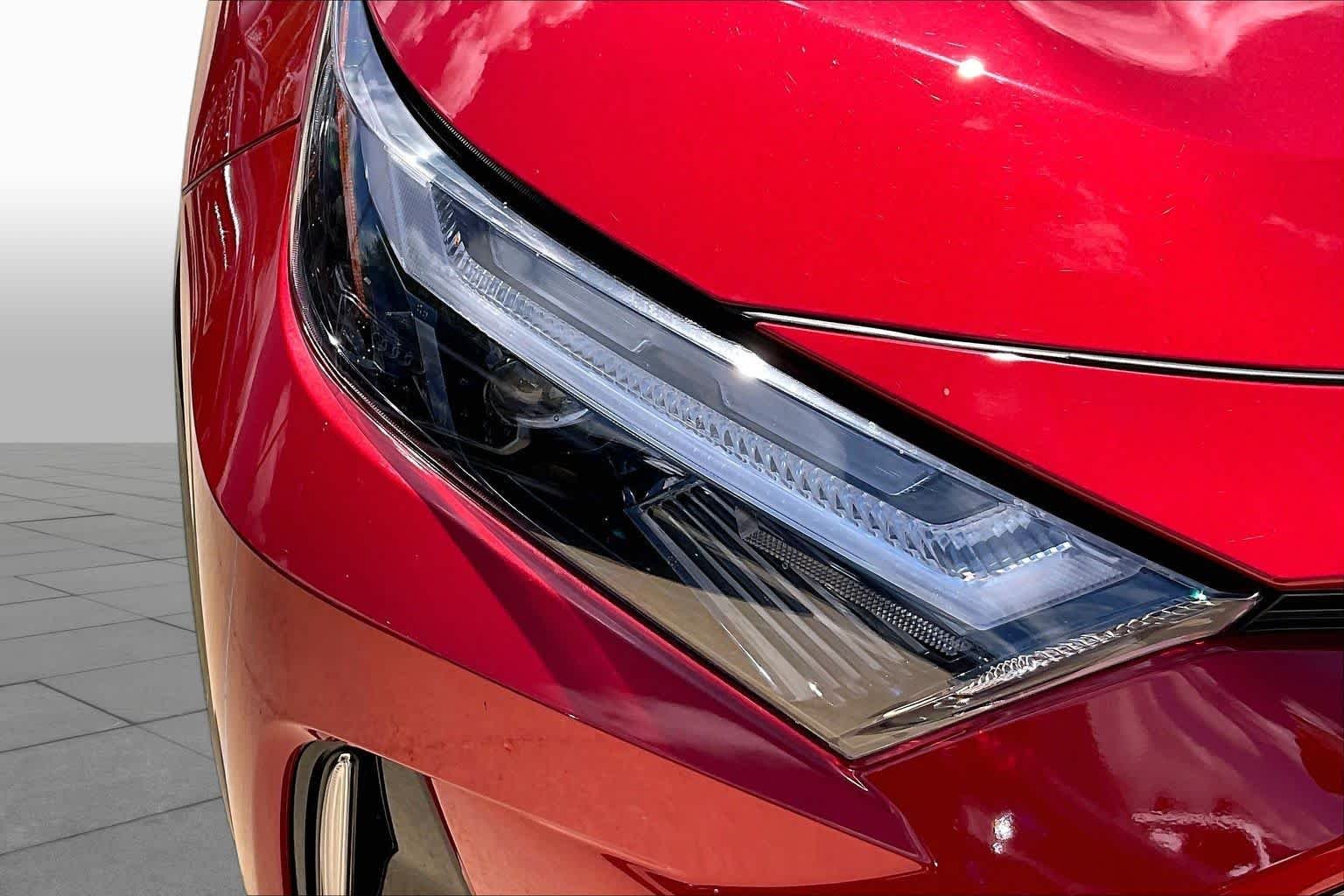 Used 2025 Supersonic Red/Midnight Black Metallic Toyota XSE image 28