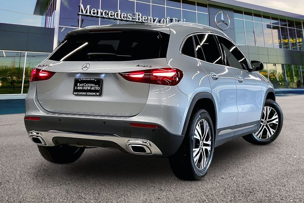 2025 Mercedes-Benz GLA GLA250 - Photo 10