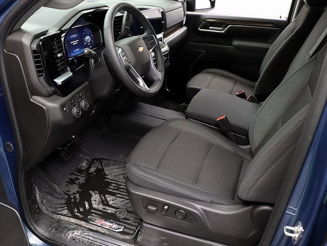 2026 Chevrolet Silverado 2500 HD LT - Photo 14