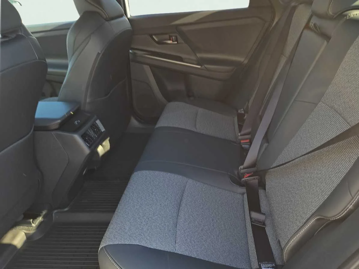 New 2026 Wind Chill Pearl Toyota XLE image 18
