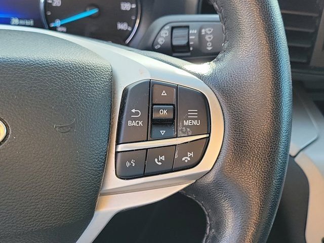 Used 2023 White Metallic Ford XLT image 26