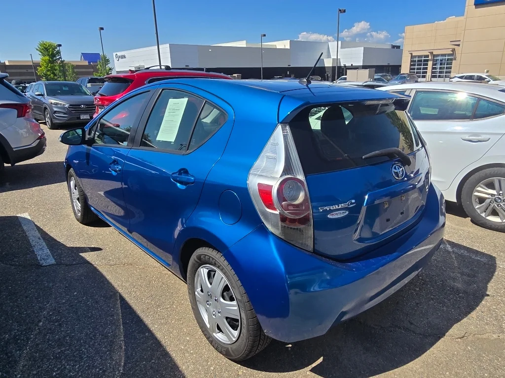 Used 2013 Blue Streak Metallic Toyota One image 12