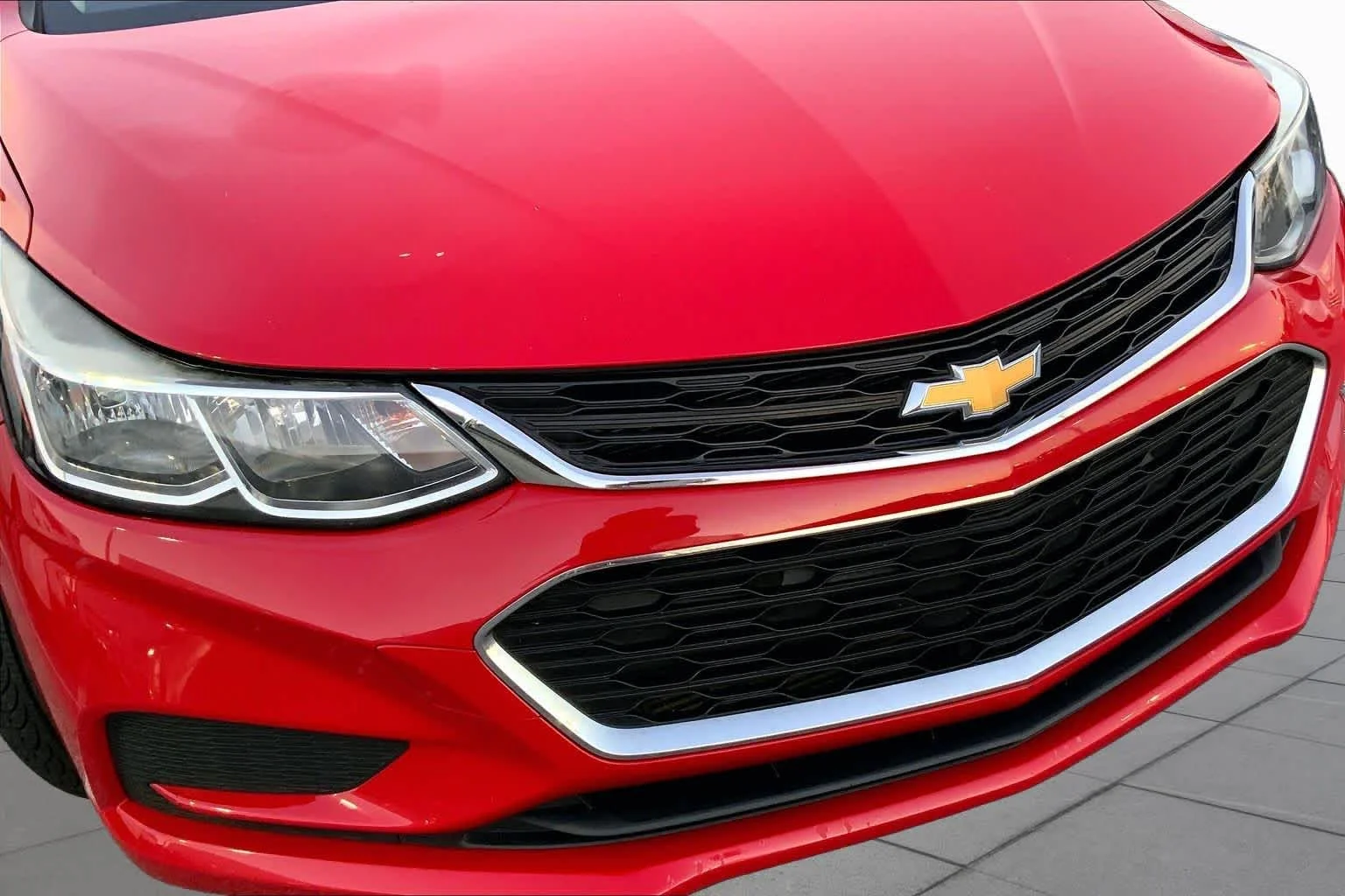 Used 2017 Red Hot Chevrolet LS image 26