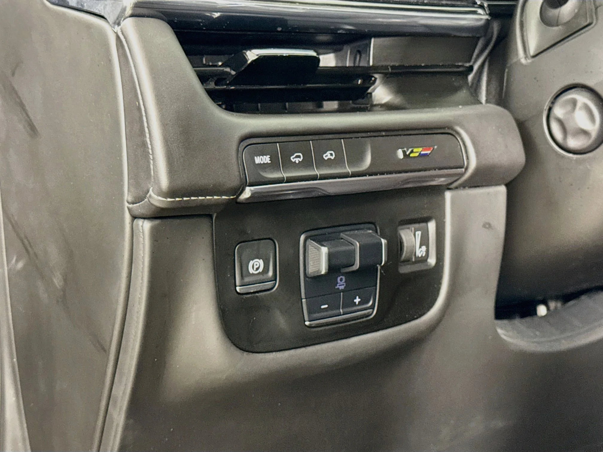 Used 2024 Black Raven Cadillac V-Series image 12